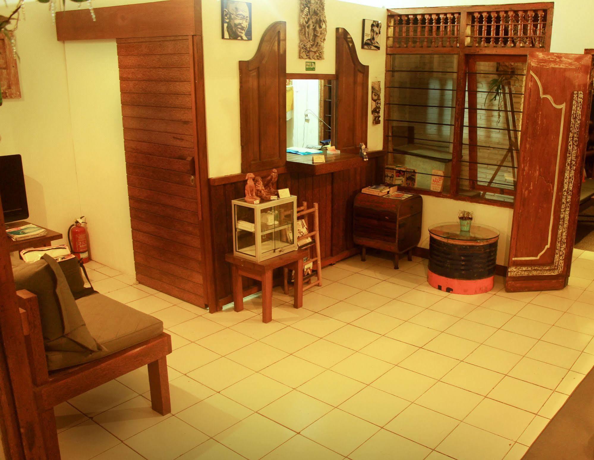 乌布 Friendly House Bali旅舍 外观 照片