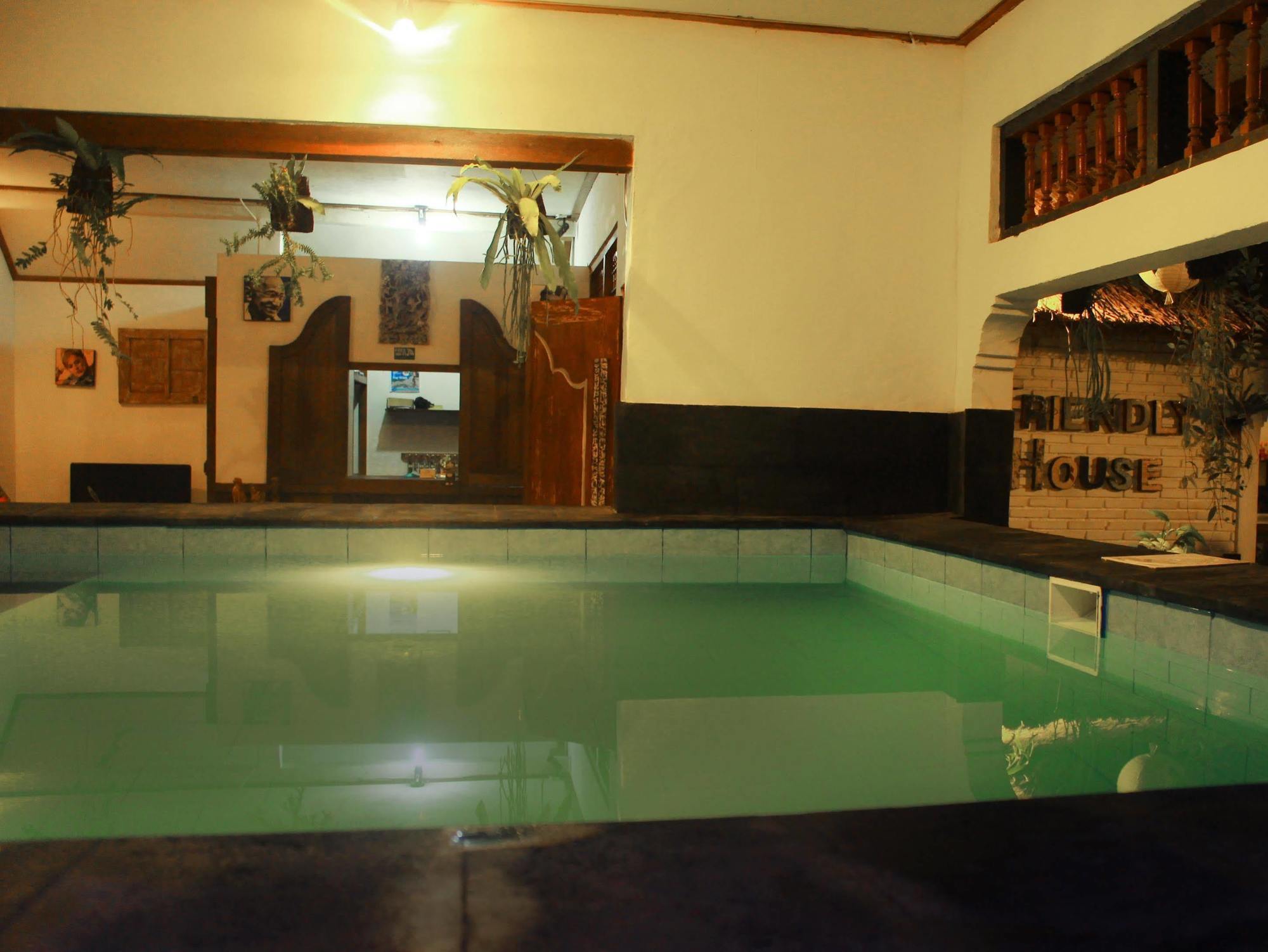乌布 Friendly House Bali旅舍 外观 照片