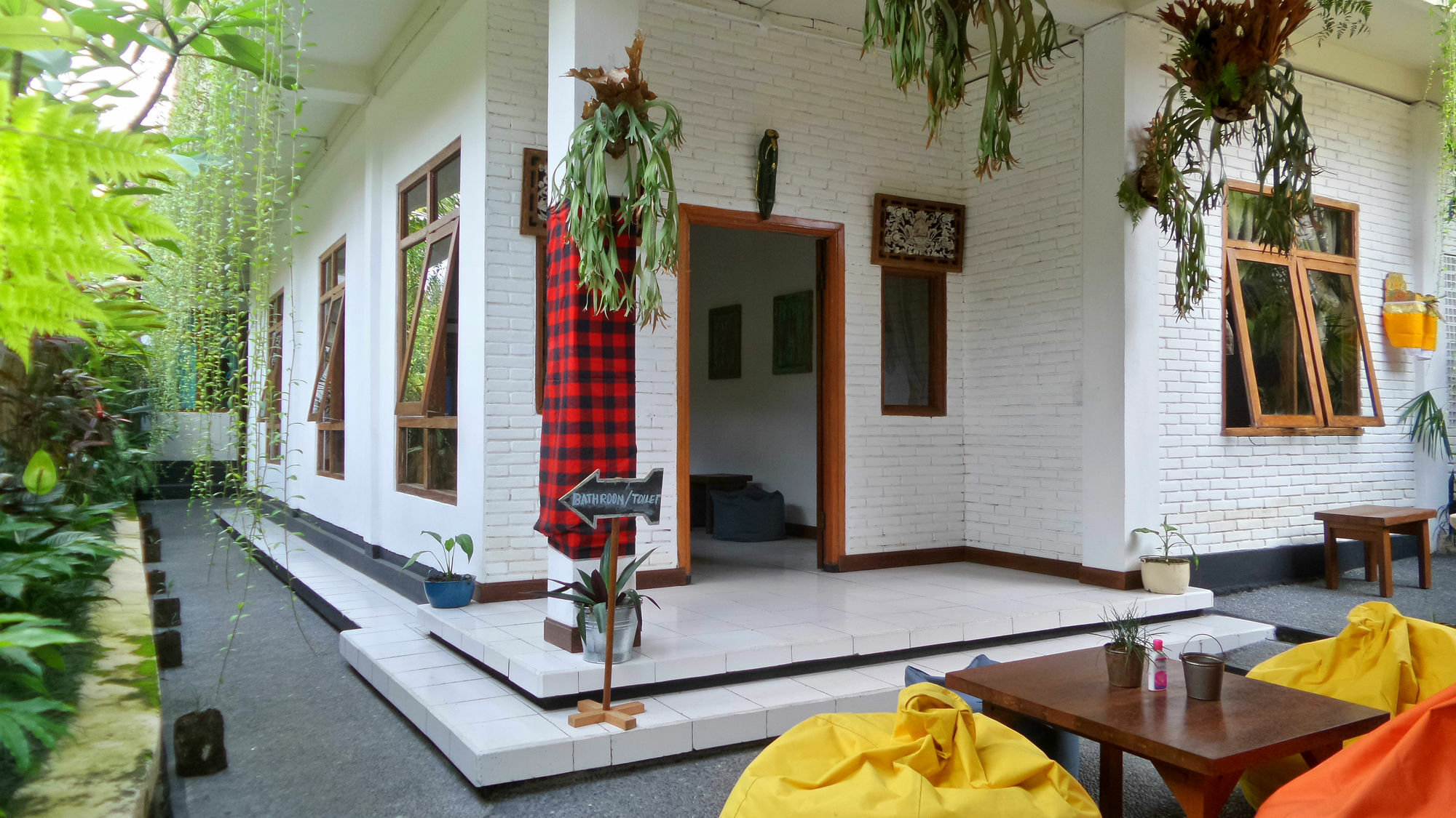 乌布 Friendly House Bali旅舍 外观 照片